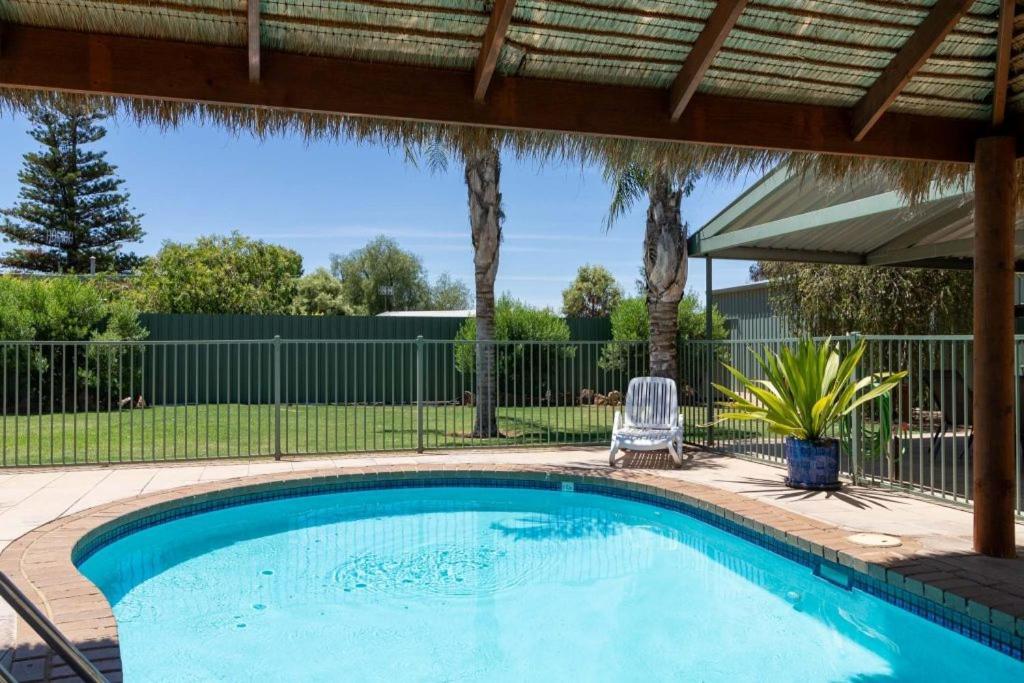 Paringa Caravan Park Renmark Dış mekan fotoğraf